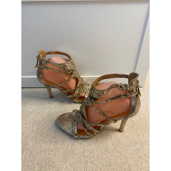 Guess Laidea Studded Gold Gladiator Strappy Sandals Size 10 - Picture 3 of 9